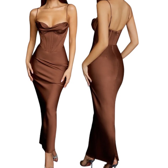 House of CB Dresses & Skirts - House of CB Charmaine Forest Corset Maxi Dress Chocolate Size M NWT